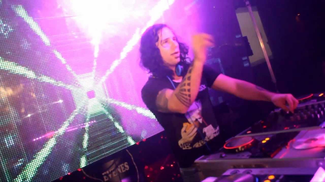 Skazi Davay Davay @ Rich club Tel Aviv Skazi Davay Davay @ Rich club Tel Aviv