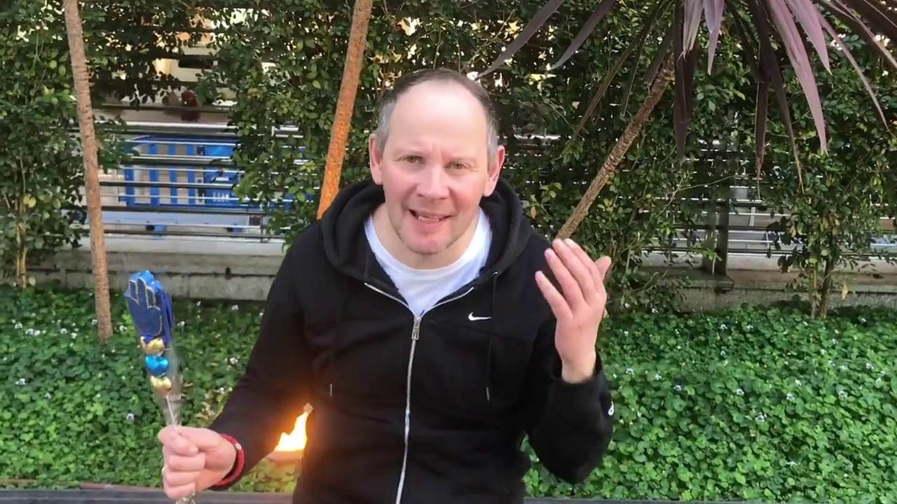 Даниил Спиваковский в аэропорту — сегодня начинаются гастроли! Даниил Спиваковский в аэропорту — сегодня начинаются гастроли!